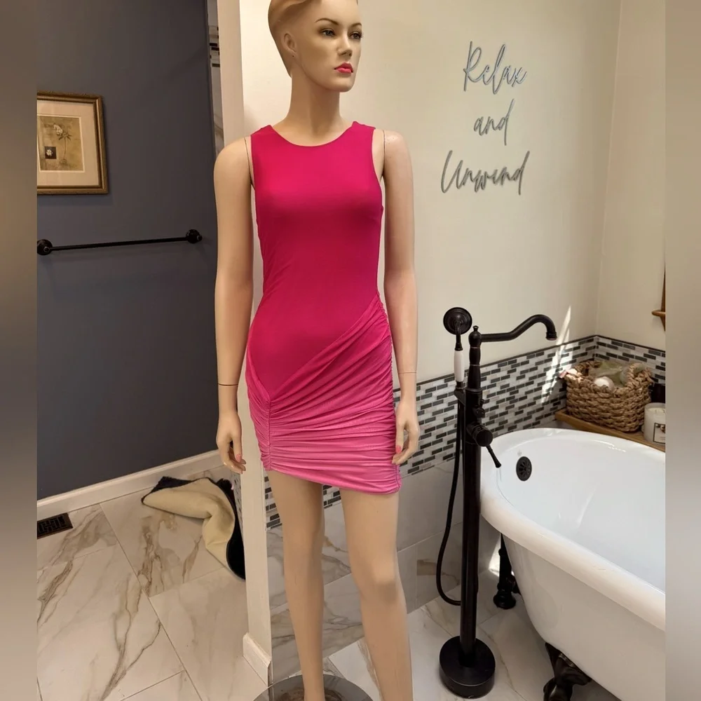 MINKPINK Luca Ombré Mini Dress, NWT - Picture 3 of 16